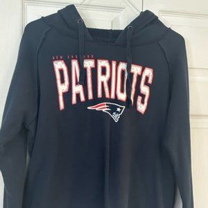 Woman's NE Patriots Hoodie